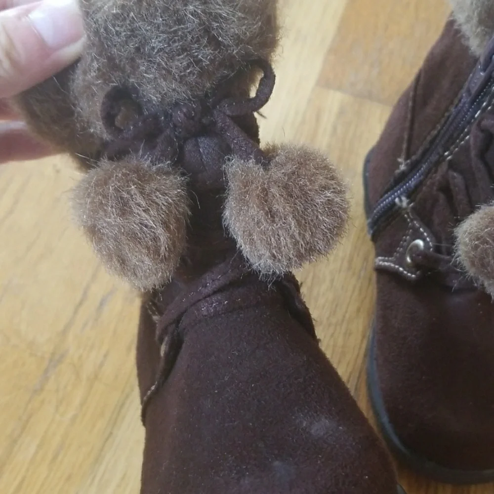 Wonder Kids Toddler Girls Brown Faux Fur Pom Pom Winter Boots Size 6M